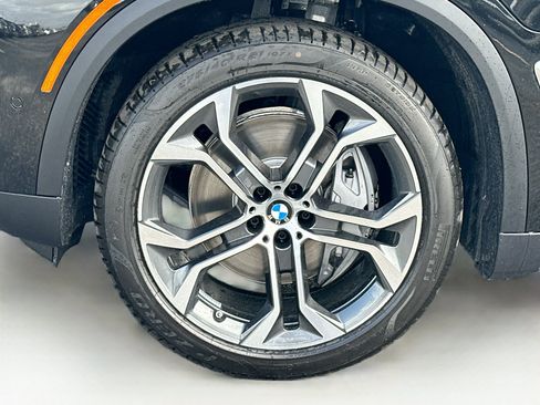 New 2026 BMW X5 xDrive50e w/ Premium Package AWD/4WD image 26