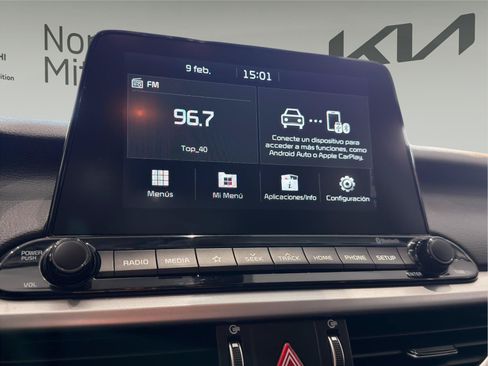 Used 2021 Kia Forte LXS FWD image 16