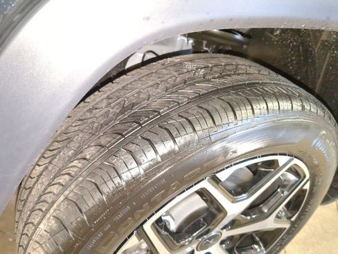 New 2026 Jeep Compass Limited image 19