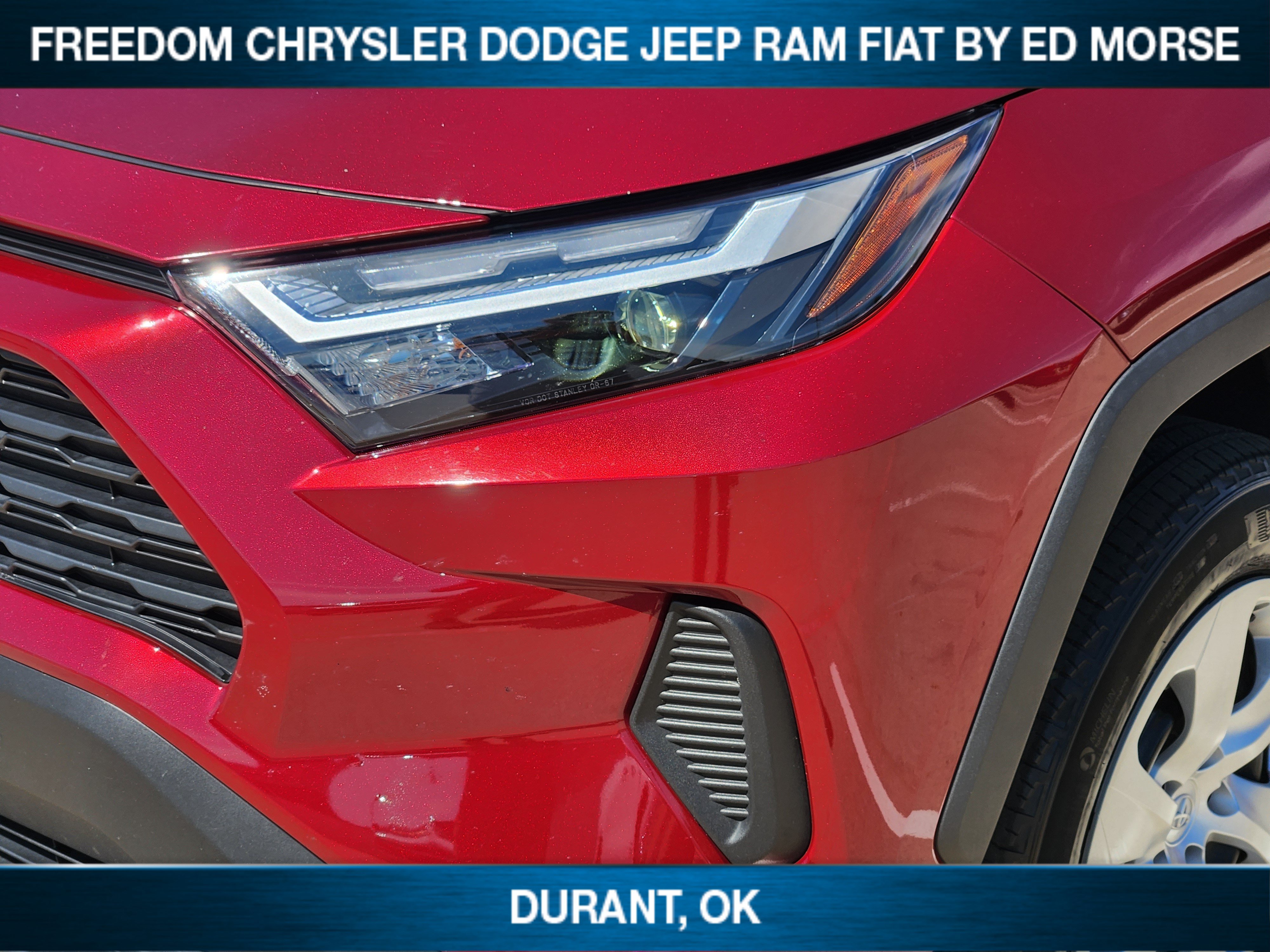 Used 2025 Toyota RAV4 LE FWD image 5