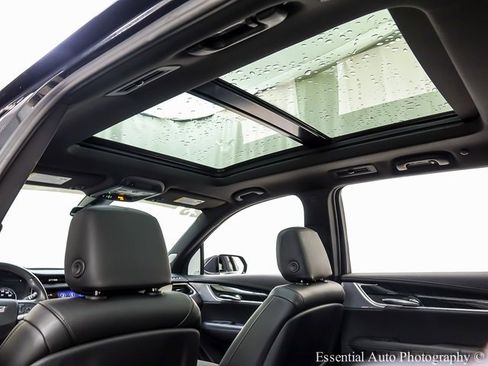 Certified 2023 Cadillac XT6 Premium Luxury image 13