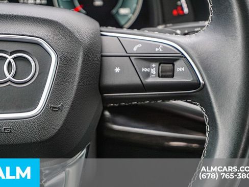 Used 2025 Audi Q7 3.0T Premium Plus AWD/4WD image 31