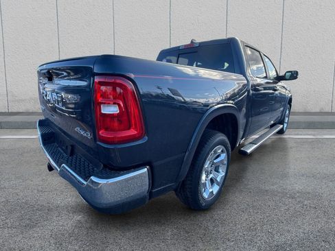 Used 2025 RAM 1500 Big Horn AWD/4WD image 7