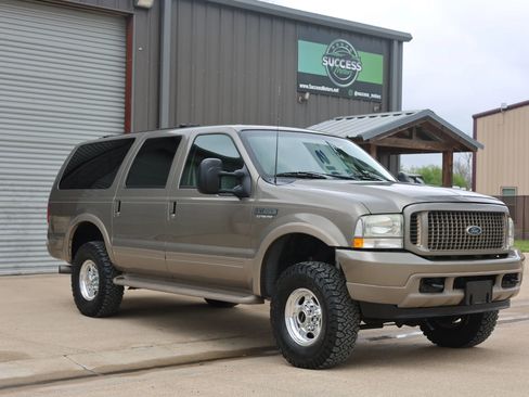 Used 2003 Ford Excursion Eddie Bauer image 1