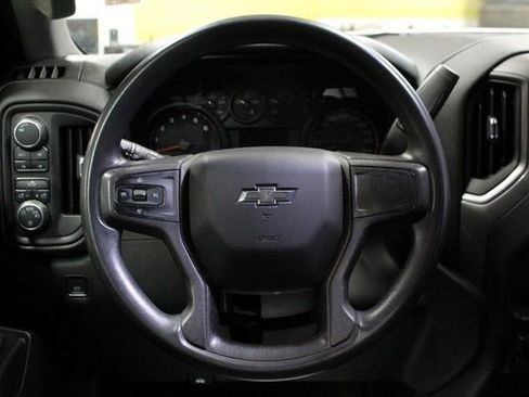 Used 2019 Chevrolet Silverado 1500 Custom Trail Boss image 19