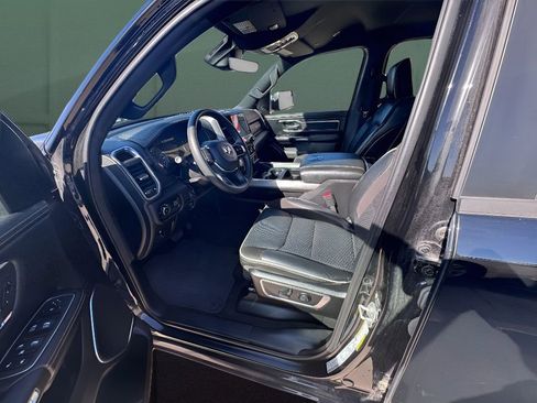 Used 2024 RAM 1500 Laramie image 7