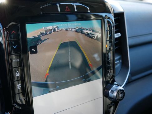 Used 2022 RAM 1500 Laramie image 26