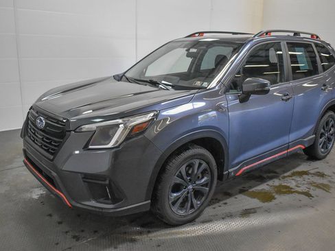 Used 2023 Subaru Forester Sport image 3