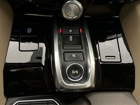 Used 2023 Acura MDX SH-AWD w/ Advance Package image 30