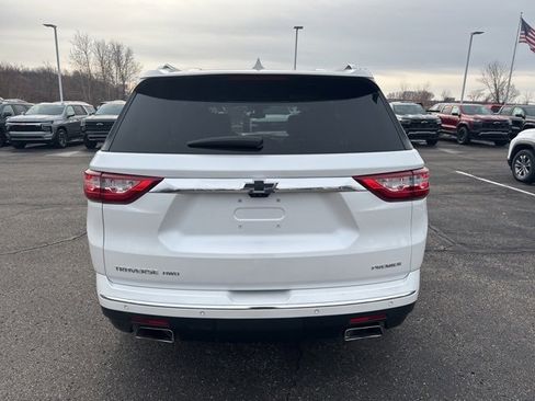Used 2019 Chevrolet Traverse Premier image 4