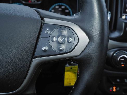 Used 2020 Chevrolet Colorado Z71 image 33