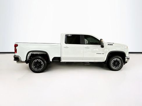 New 2026 Chevrolet Silverado 2500 LT image 5