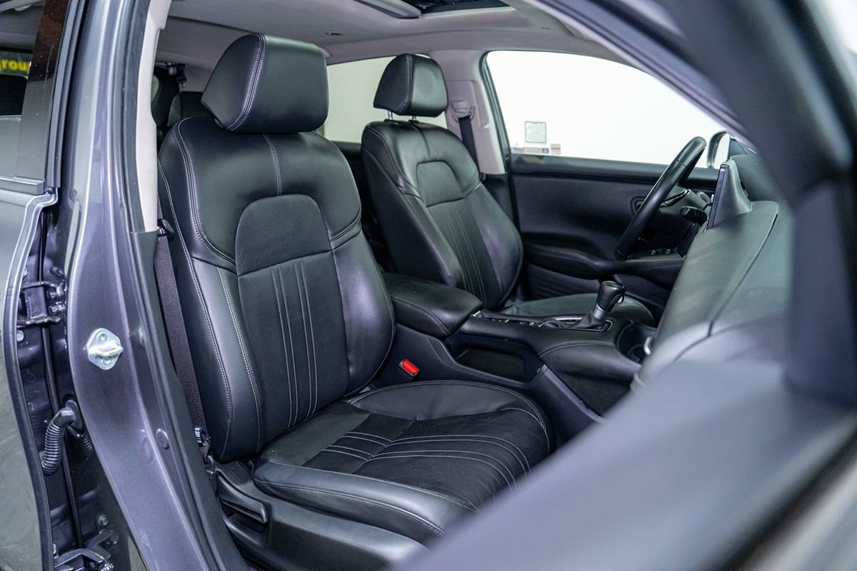 Used 2023 Honda HR-V EX-L image 19