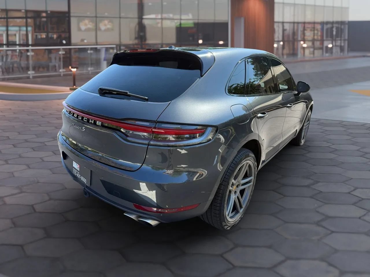 Used 2019 Porsche Macan S AWD/4WD image 5