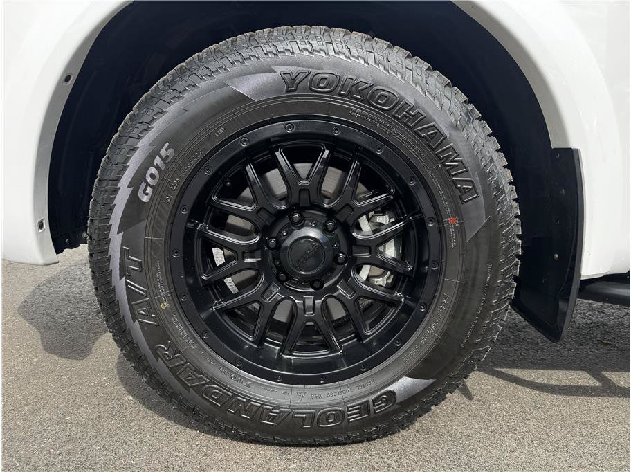 Used 2023 Nissan Armada SL w/ Cargo Package AWD/4WD image 33
