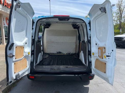 Used 2022 Ford Transit Connect XL image 11
