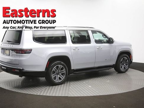 Used 2024 Jeep Wagoneer L Series II RWD image 49