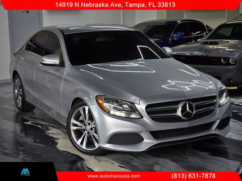 Used 2015 Mercedes-Benz C 300 Sedan image 2