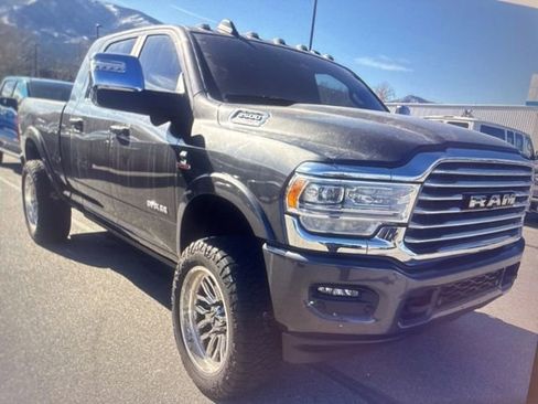 Used 2023 RAM 3500 Limited image 4