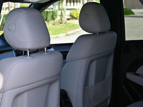 Used 2014 Mercedes-Benz ML 350 4MATIC image 27