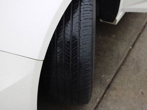 Used 2015 Honda Odyssey Touring image 13