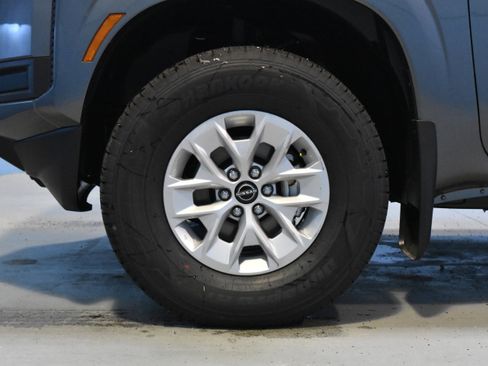 New 2026 Nissan Frontier S w/ Tow Package AWD/4WD image 23
