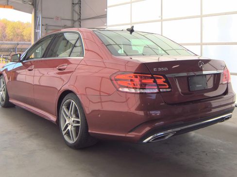 Used 2016 Mercedes-Benz E 350 4MATIC Sedan w/ Premium Package image 5