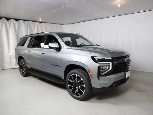 New 2026 Chevrolet Suburban RST w/ RST Capability Package image 1