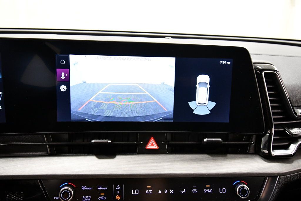 Certified 2025 Kia Sportage X-Pro AWD/4WD image 26