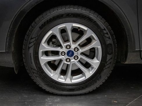 Used 2021 Ford Escape SE w/ Cold Weather Package image 8