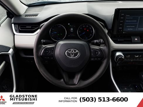 Used 2022 Toyota RAV4 XLE w/ Convenience Package AWD/4WD image 12