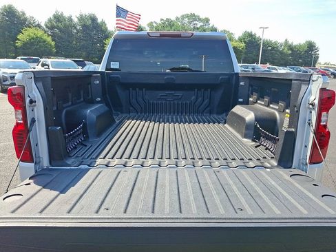 Certified 2022 Chevrolet Silverado 1500 LT AWD/4WD image 29