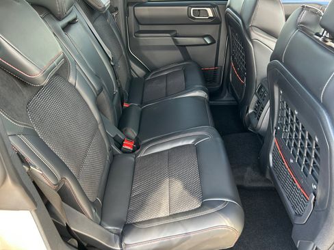 New 2025 Ford Bronco Raptor w/ Interior Carbon Fiber Pack AWD/4WD image 18