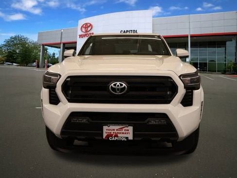 New 2025 Toyota Tacoma SR5 image 3