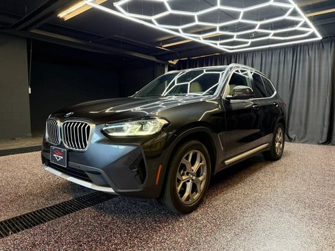 Used 2022 BMW X3 xDrive30i w/ Convenience Package AWD/4WD image 4