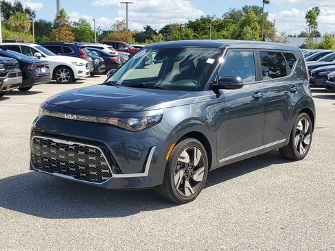 Used 2025 Kia Soul GT-Line image 8