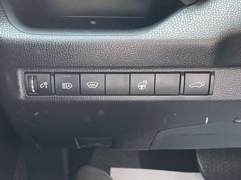 Used 2025 Toyota RAV4 XLE Premium w/ Weather Package FWD image 19