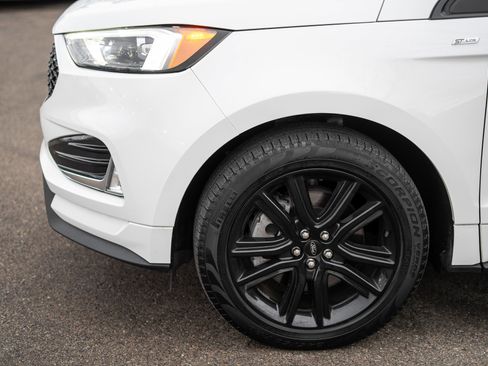 Used 2024 Ford Edge ST-Line image 9