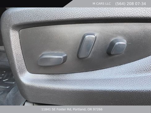 Used 2019 Chevrolet Suburban LT AWD/4WD image 22