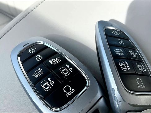 Used 2023 Hyundai Sonata Limited image 14