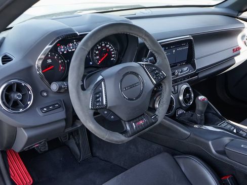 Used 2023 Chevrolet Camaro SS RWD image 21