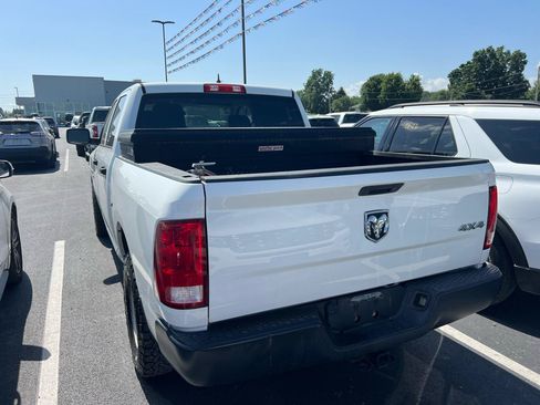 Used 2016 RAM 1500 Tradesman AWD/4WD image 4
