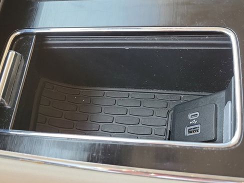 Certified 2021 Lincoln Aviator Reserve w/ Equipment Group 202A image 30