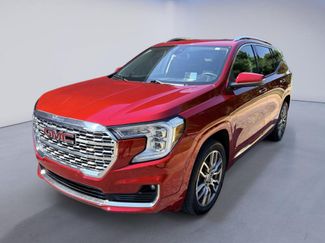 Used 2023 GMC Terrain Denali w/ Denali Premium Package AWD/4WD video 1