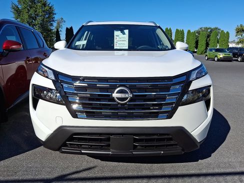 New 2026 Nissan Rogue SV w/ SV Premium Package image 2