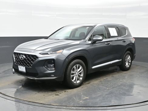 Used 2020 Hyundai Santa Fe SEL image 2