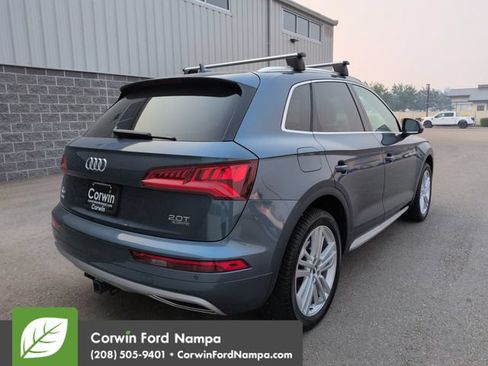 Used 2018 Audi Q5 2.0T Premium Plus w/ Premium Plus Package AWD/4WD image 3