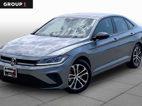 Used 2025 Volkswagen Jetta Sport FWD image 1