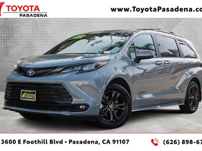 Used 2024 Toyota Sienna XLE Woodland Edition