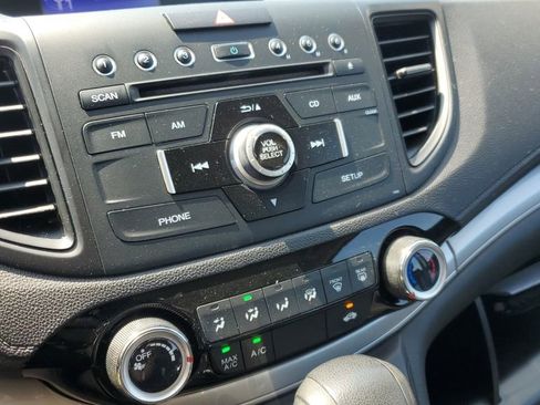 Used 2015 Honda CR-V LX image 16